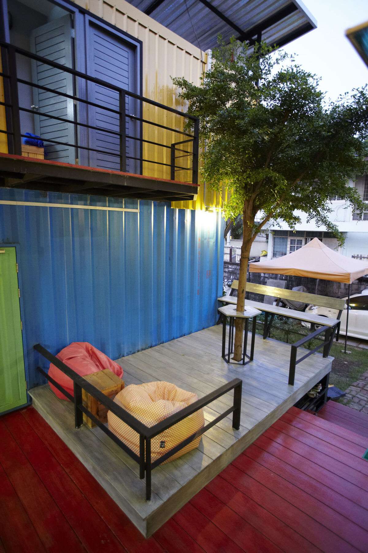Wh Hostel Bangkok Exteriör bild