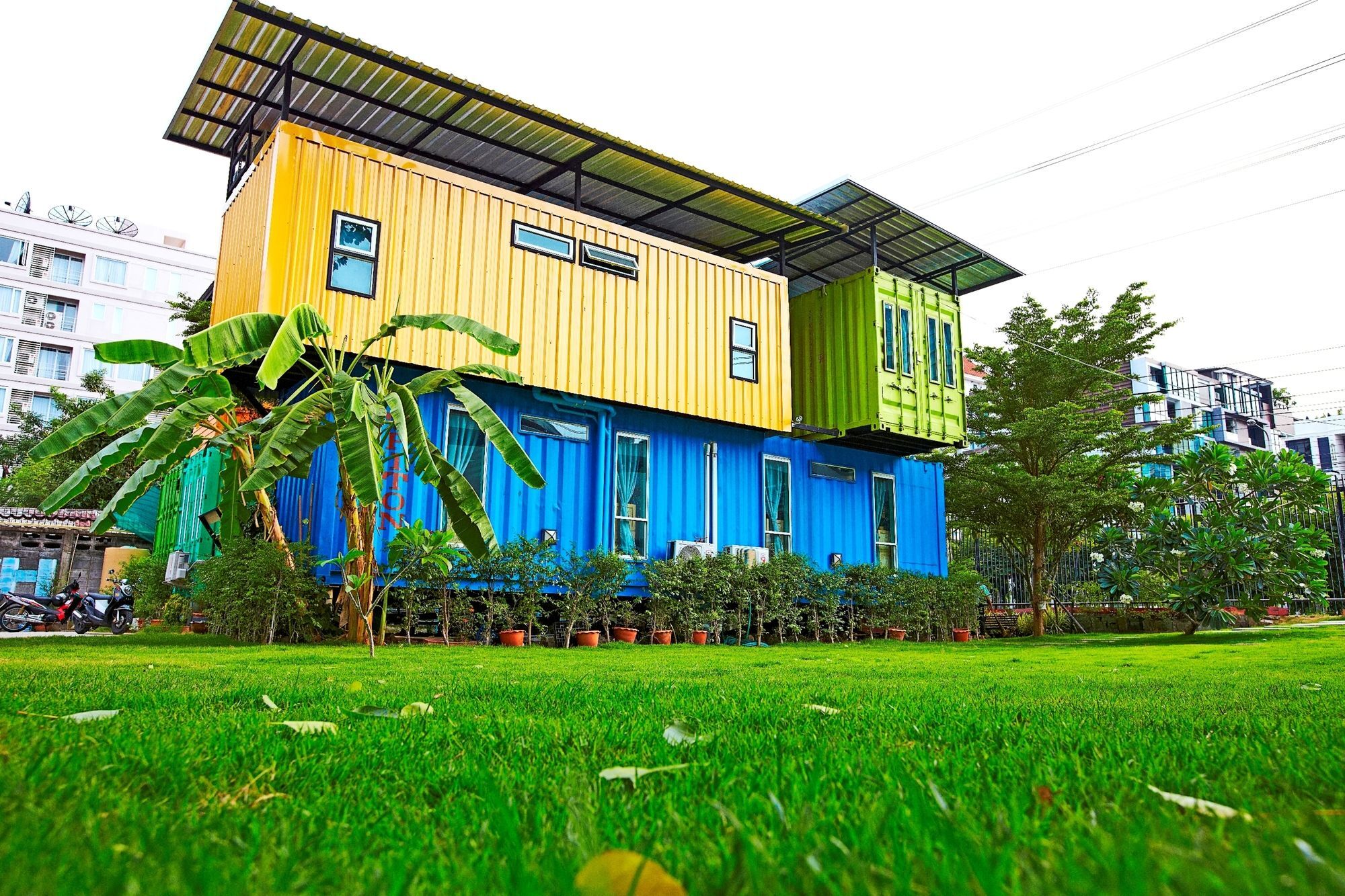 Wh Hostel Bangkok Exteriör bild